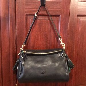 DOONEY & BOURKE FLORENTINE MEDIUM ZIP CROSSBODY